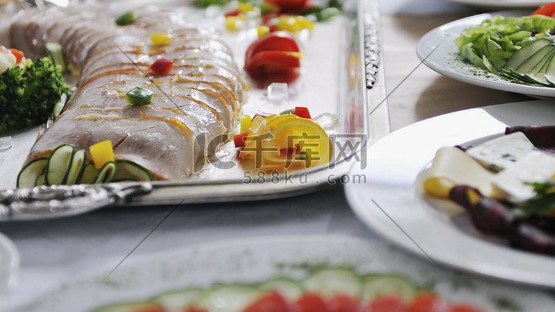 餐饮供应链：揭秘公司排名背后的逻辑**