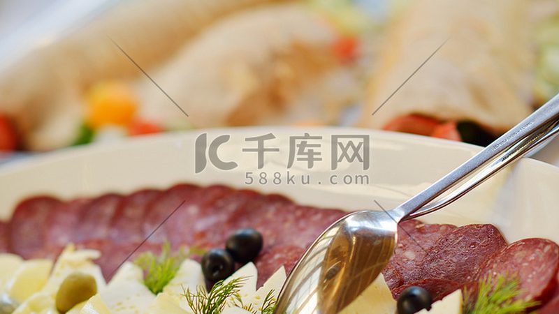 餐饮供应链公司的经营范围主要包括以下几个方面：